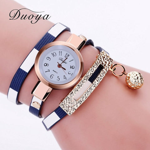 2017 DUOYA New Fashion Watches Women Pendant Gold Luxury Women Leather Bracelet Watch Ladies Vintage Dress Quartz Wristwatch - watchwomen